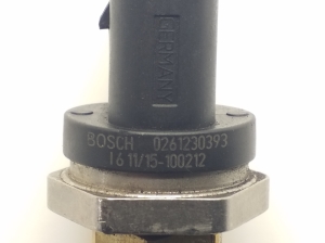 AUDI Q3 8U (2011–2018) Kraftstoffhochdrucksensor 06H906051G - 2