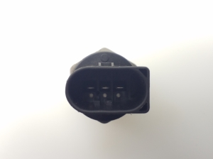 AUDI Q3 8U (2011–2018) Kraftstoffhochdrucksensor 06H906051G - 3