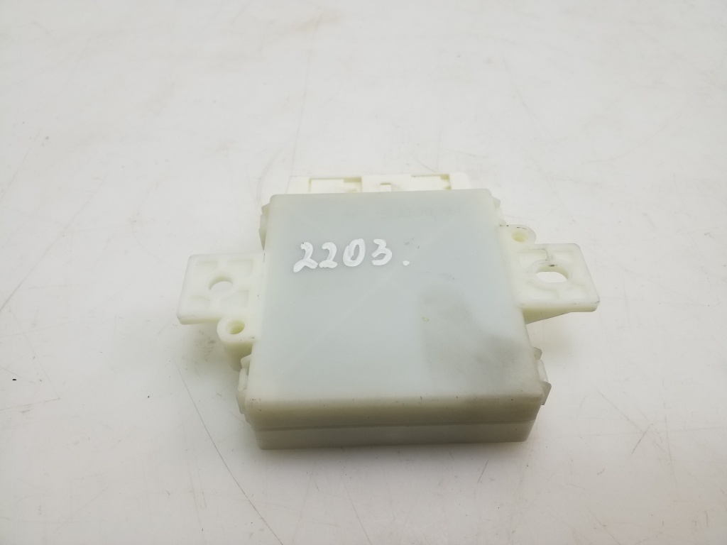 MERCEDES-BENZ E-Class W212/S212/C207/A207 (2009-2016) PDC Parking Distance Control Unit A2129009505 21004189