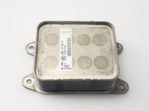 Volkswagen Golf VII (2012–2026) Ölkühler 04E117021K - 3