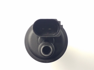 Volkswagen Golf VII (2012–2026) Solenoid 06D133517B - 2