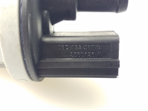 Volkswagen Golf VII (2012–2026) Solenoid 06D133517B - 3