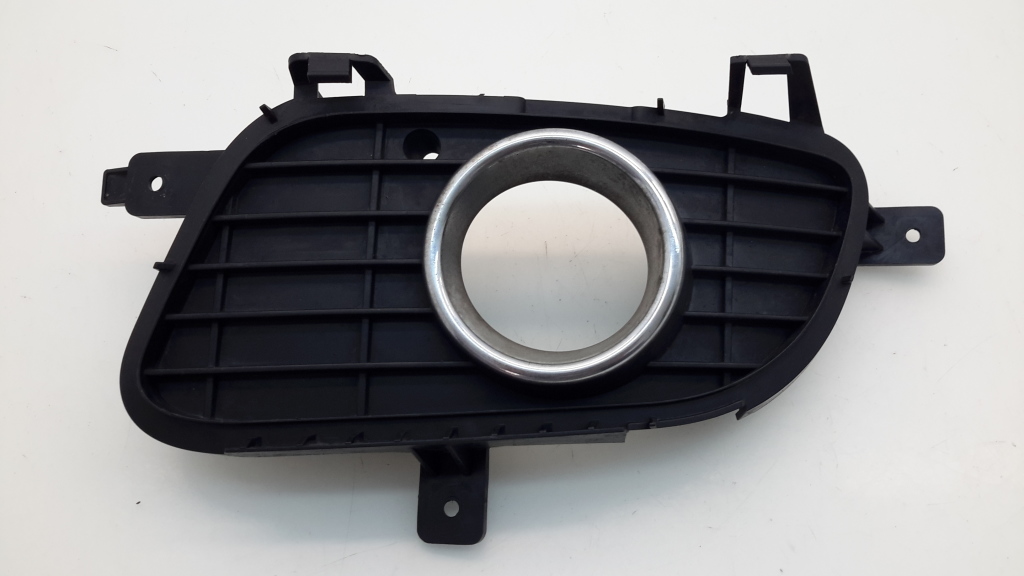 MERCEDES-BENZ A-Class W169 (2004-2012) Fog lamp trim A1698850722 18809996