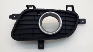   Front bumper fog lamp cover 