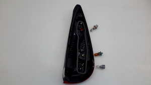 TOYOTA Yaris Verso (1999–2006) Eckleuchte hinten 8156052330 - 2