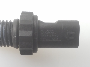  Coolant temperature sensor 