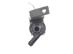 Jaguar XJ (2003–2009) Auxiliary water pump - 4