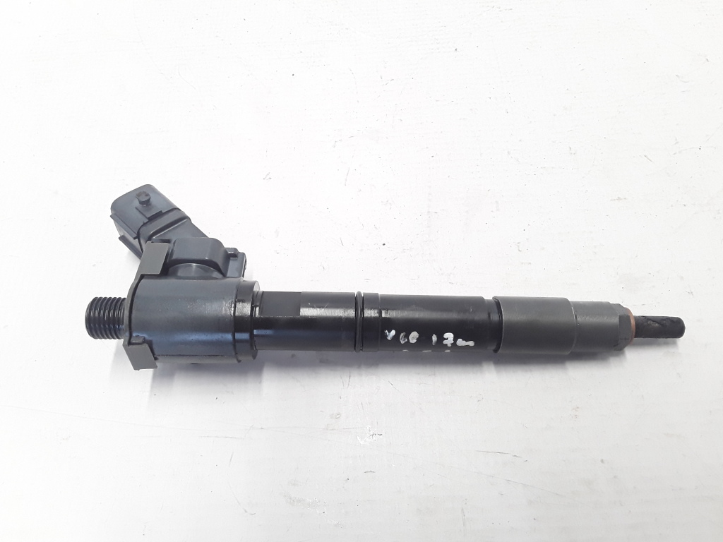 VOLVO V60 1 generation (2010-2020) Injecteur de carburant 31452115 22312208