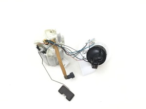 AUDI A4 B8 (2007–2016) Kütusepump paagis 8K0919051 - 5