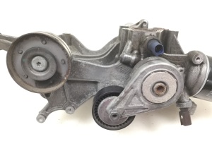 AUDI A4 B8 (2007–2016) Õlifiltri korpus 06H903143 - 5