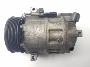  Air conditioner compressor 