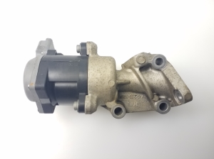  EGR valve 