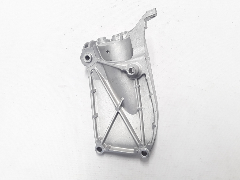 VOLVO XC60 1 generation (2008-2017) Exhaust Hanger Bracket 31370633 22312179