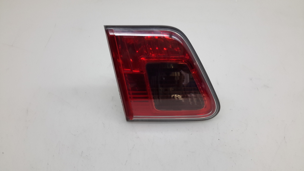 TOYOTA Avensis T27 Left Side Tailgate Taillight 8159005100 20974718