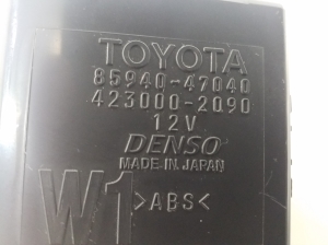 TOYOTA PRIUS Plius V W40 (2011–2018) Wischerrelais 8594047040 - 2