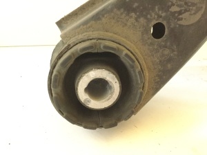  Rear axle beam 