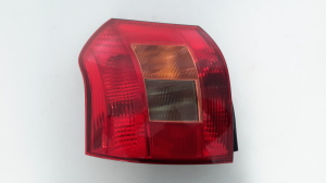  Rear corner lamp 