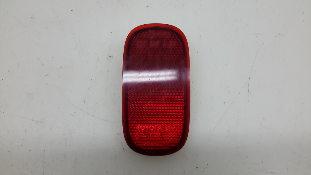 TOYOTA RAV4 2 generation (XA20) (2000-2006) Reflector bară dreapta spate 8191042010 20974679