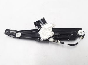 BMW 5 SERIES F11 (2010–2017) Rear side door window regulator 7182122 - 4