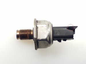 Ford Focus (2004–2011) Kraftstoffhochdrucksensor 9658227880 - 4