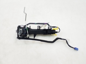 TOYOTA PRIUS Plius V W40 (2011–2018) Front door external opening handle and its details - 2
