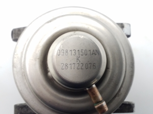  EGR valve 