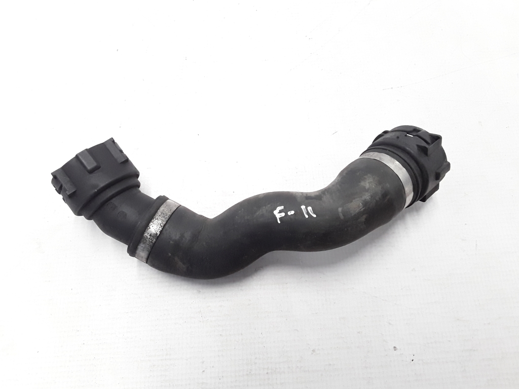 BMW 5 Series F10/F11 (2009-2017) Durite de radiateur d'eau côté droit 8509274 22312002