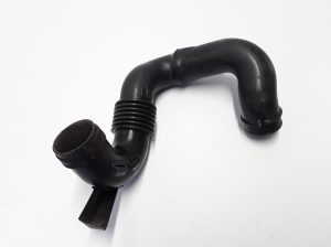  Air intake hose 