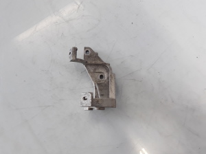 Fuel pump holder - 7700115681