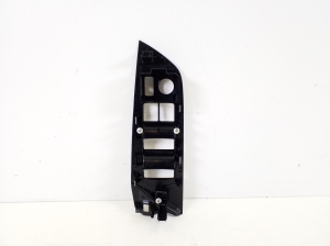 TOYOTA PRIUS Prime (2016–2022) Front door panel trim 7423147220 - 4