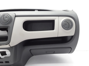 Dacia Dokker (2012–2017) Dashboard and its parts 681007582R - 2