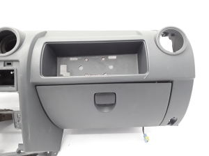 Dacia Logan I (2004–2012) Dashboard and its parts 8200213820 - 2