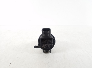 TOYOTA PRIUS Plius V W40 (2011–2018) Tagaklaasi pesuri mootor 8533060180 - 3