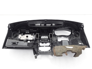 Dacia Sandero (2008–2012) Dashboard and its parts 8200739435 - 2