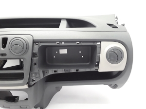Dacia Dokker (2012–2017) Dashboard and its parts 681007582R - 2