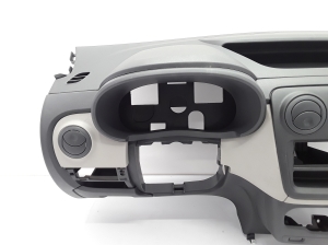 Dacia Dokker (2012–2017) Dashboard and its parts 681007582R - 3