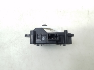 TOYOTA PRIUS Plius V W40 (2011–2018) Salongi soojenduse klapi mootor 8710642150 - 2
