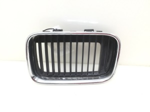 BMW 3 SERIES E36 (1990–2000) Kühlergrill 8151547