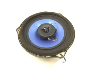  Rear side door speaker 