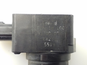 Mazda 5 (2005–2010) Ignition coil LF8618100 - 2