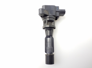 Ignition coil - LF8618100