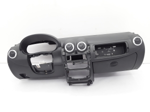 products.Dashboard and its parts - 8200739435