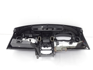 Dacia Sandero (2008–2012) Dashboard and its parts 8200739435 - 5