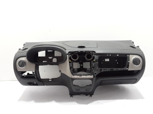 Dashboard and its parts - 681005017R