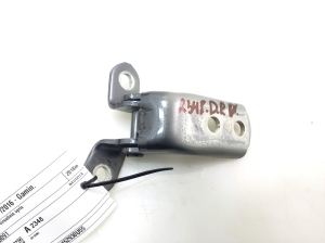 TOYOTA CHR (2016–2026) Front door top hinge 687100D091 - 2
