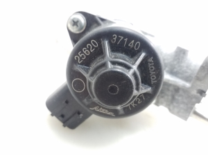  EGR valve 