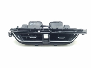   Armaturenbrett Lüftungsgitter  - 55670F4020 