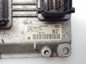 Opel Corsa C (2000–2006) Motorsteuergerät 26SA7604 - 2