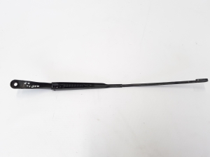 RENAULT Master III (2010–2017) Esiklaasi puhasti hoob 8200734776 - 3