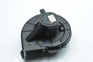 Volkswagen Polo V (2009–2017) Heizungsgebläsemotor 6R2819015 - 3